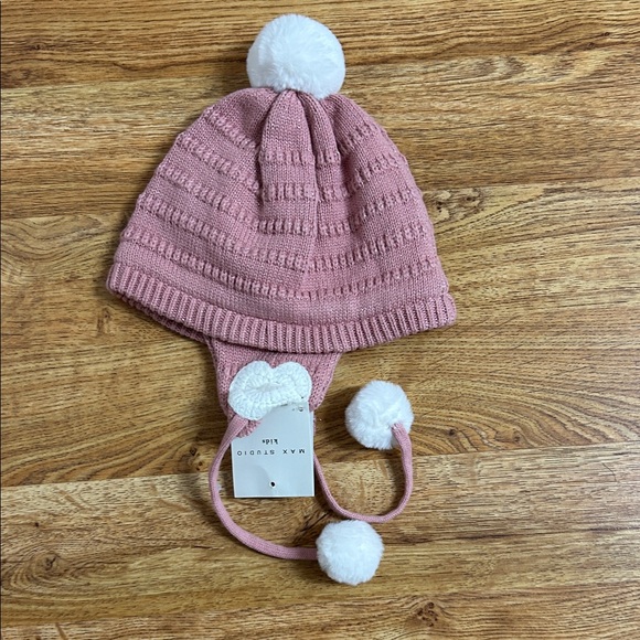 Max Studio Other - Max Studio Blush Knit Hat with White Pom-Poms